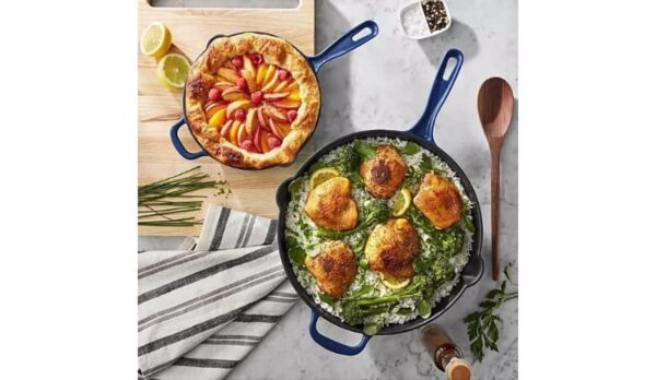 Member's Mark Enamel Cast Iron Skillet Set - 2-piece - Image 4