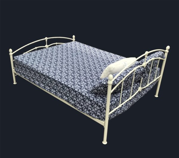 Wren Living Gleneagles Queen Sized Bed - Image 2