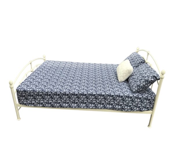 Wren Living Gleneagles Queen Sized Bed - Image 4