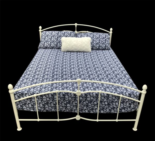 Wren Living Gleneagles Queen Sized Bed - Image 11