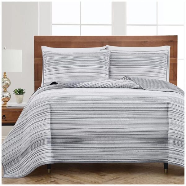 Retro Chic 3pc King Quilt Set Grey/White