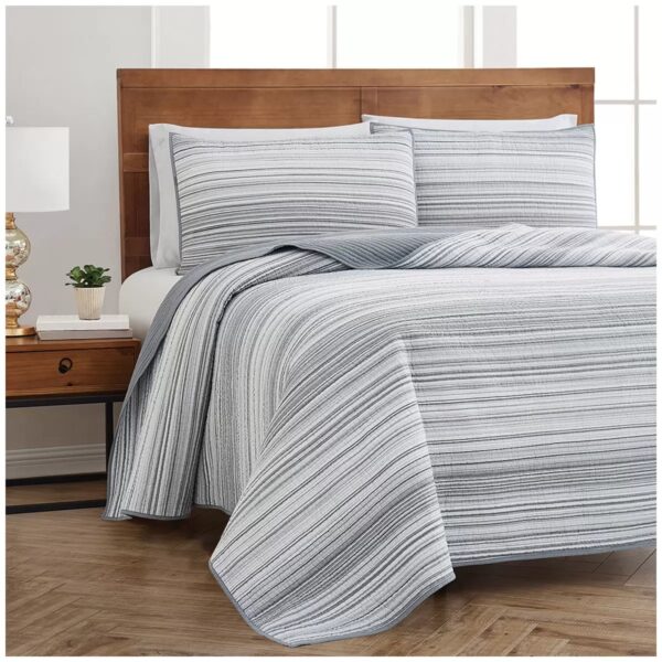 Retro Chic 3pc King Quilt Set Grey/White - Image 3