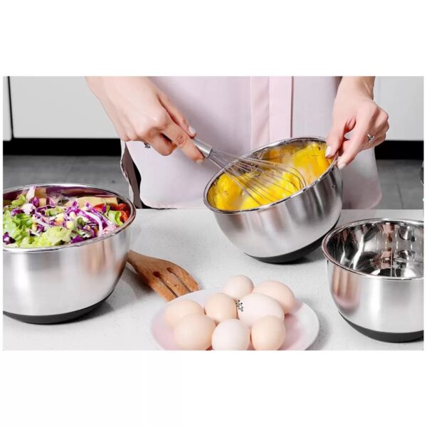 Tramontina Stainless Steel Mixing Bowls 3-pack With Silicone Base - Image 3