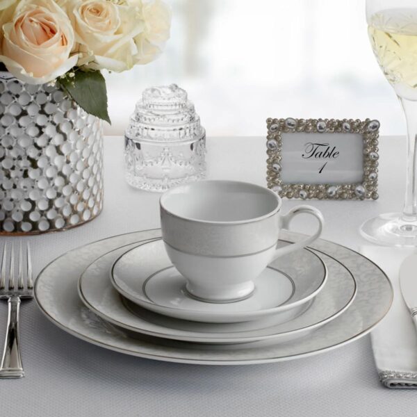 Mikasa Parchment 40-piece Porcelain Dinnerware Set - Image 9