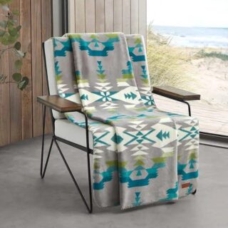 Pendleton Sherpa Fleece Throw (Plush-Avra Valley Grey) 50 x 70/in