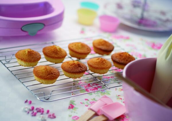 Breville Cupcake Maker with Accessories, Pink - Image 4