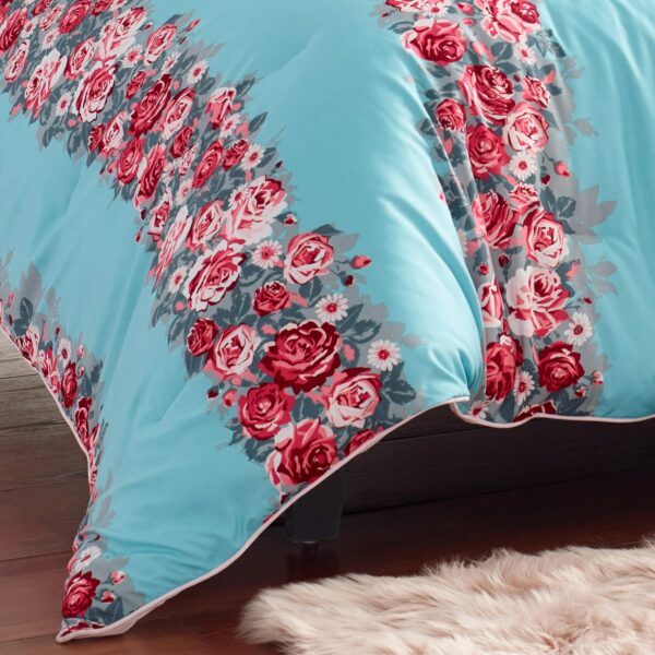 Betsey Johnson Floral Microfiber Plain Weave Washable Comforter Sets, Full/Queen - Image 3