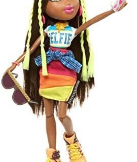 Bratz Selfiesnaps Sasha Doll Kids Toy