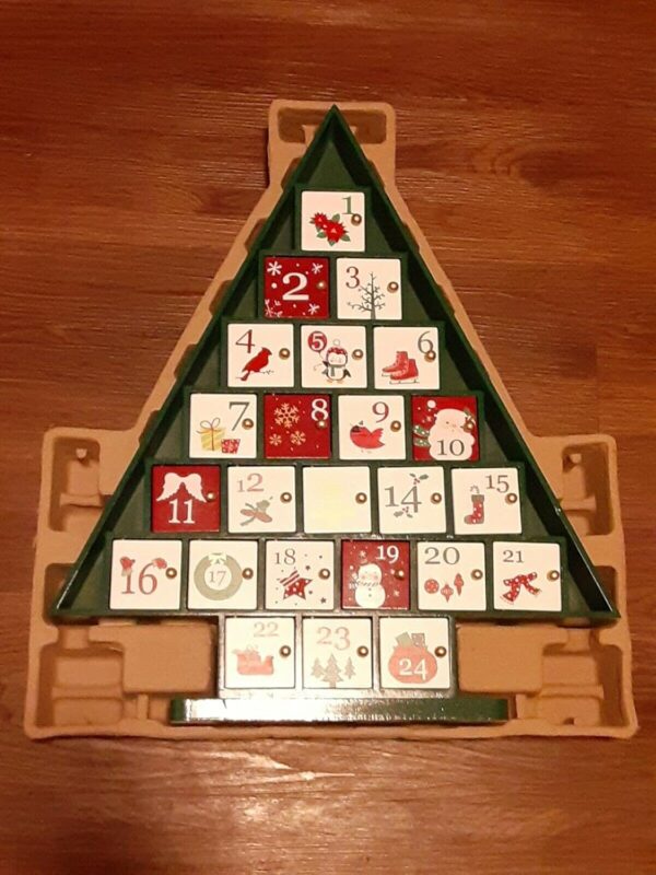 Christmas Wooden Tree Advent Calendar - Image 4