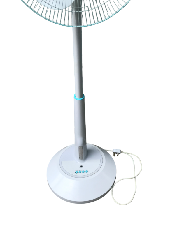 Linsan 16'' Rechargeable Standing Fan With Remote - Image 3
