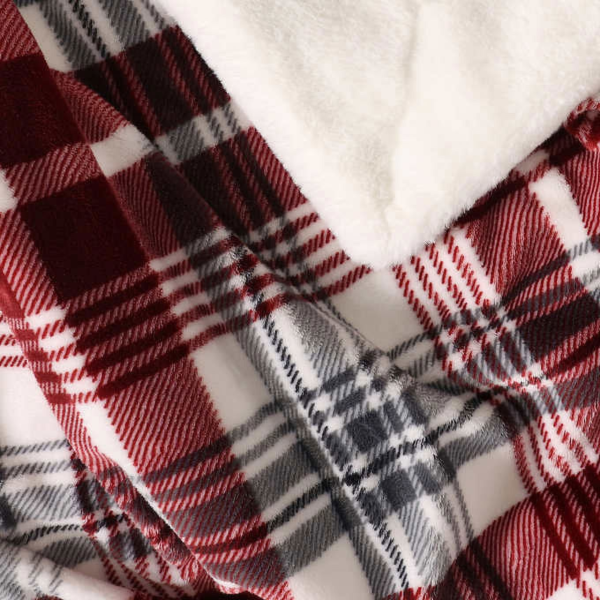 Life Comfort Faux Fur Reversible Throw Blanket - Red 60in x 70in - Image 5