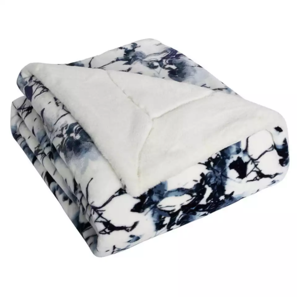 Life Comfort Faux Fur Reversible Throw Blanket - White Blue 60in x 70in