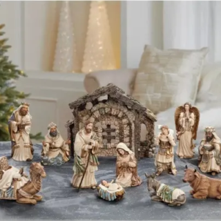 Kirkland Signature 13pc Christmas Nativity Set