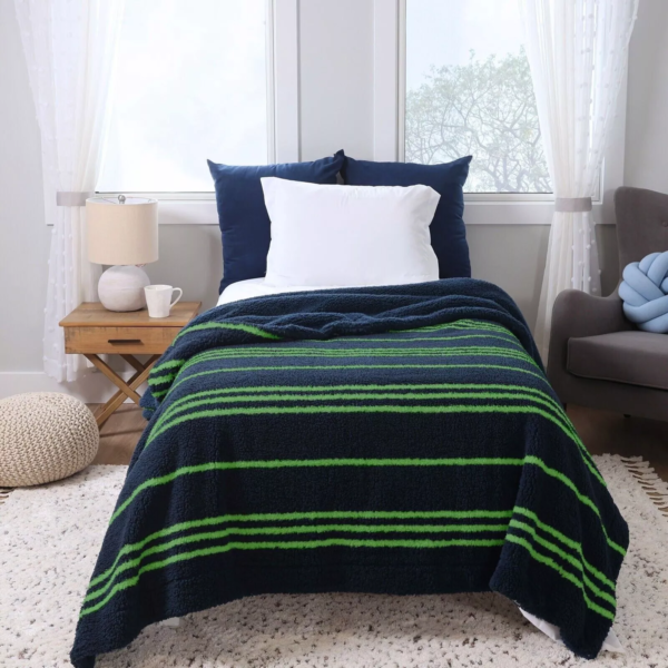 Life Comfort Sherpa Fleece Kids Blanket - Green Stripe - Image 2