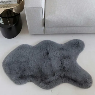 Mon Château Faux Fur Rug - 2 Ft. X 3 Ft. 3 In. - Grey
