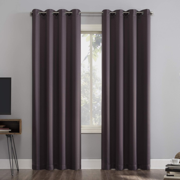 Sun Zero Oslo Blackout Grommet Curtain Panel 2 pcs