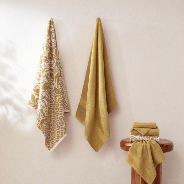 Modern Threads Trefoil Filigree Cotton Towel Set – 6-piece - Gold - Image 4