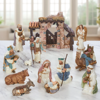 Kirkland Signature Hand Painted Nativity 14-piece Set
