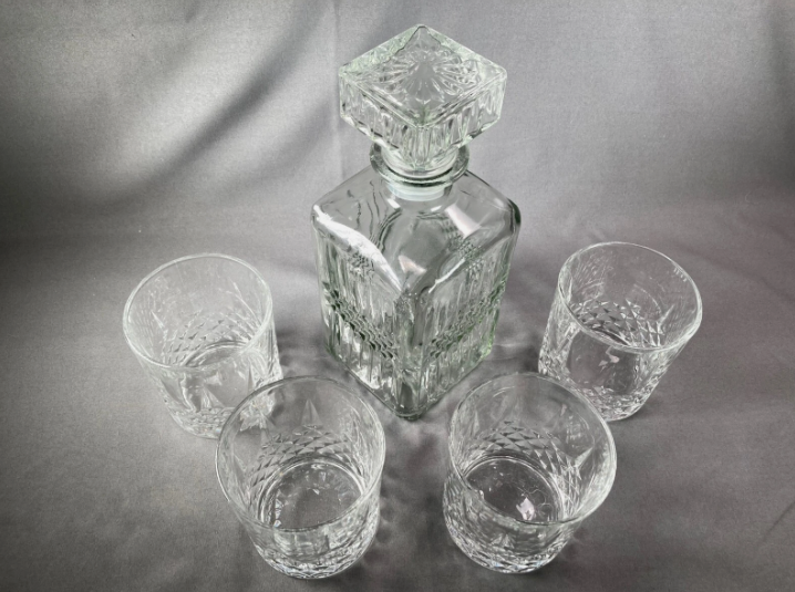 Preston 5-Piece Glass Decanter Set - Image 3